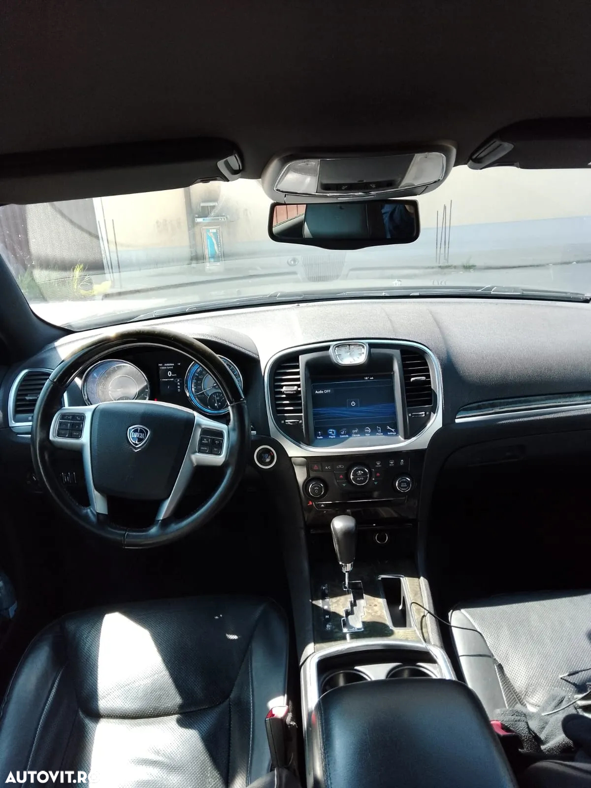 Lancia Thema 3.0 V6 CRD 24V Automatik Executive - 2