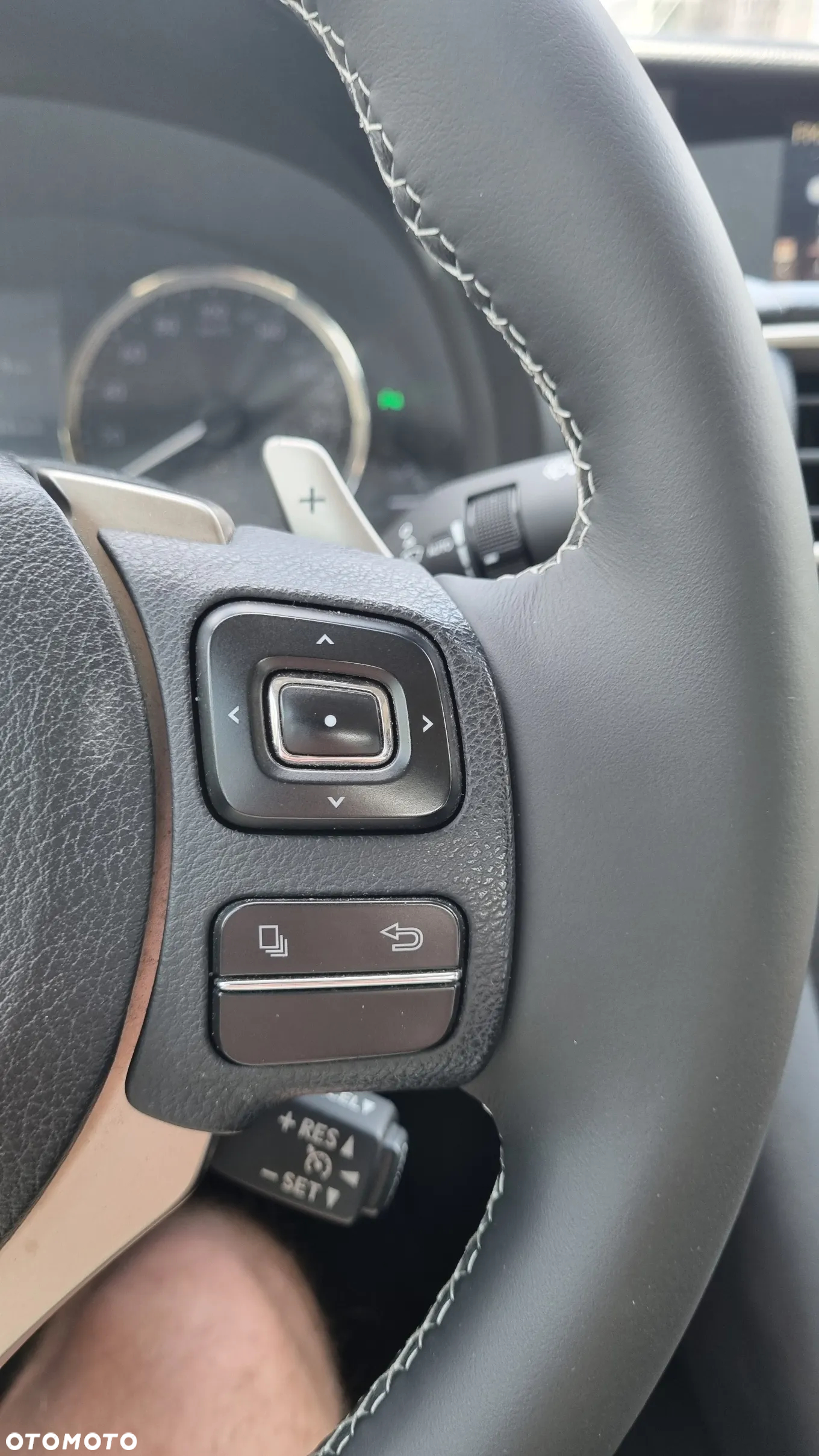 Lexus IS 200t / 300 Elegance - 22