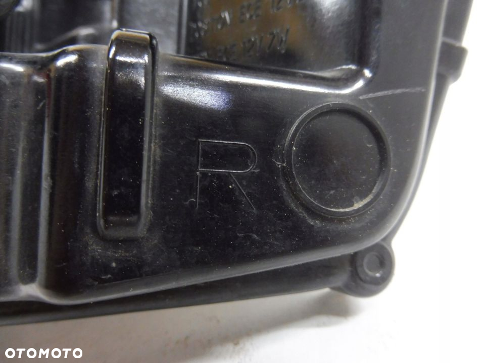 FORD MUSTANG VI 6 ŚWIATŁO LED DRL HALOGEN PRAWA - 5