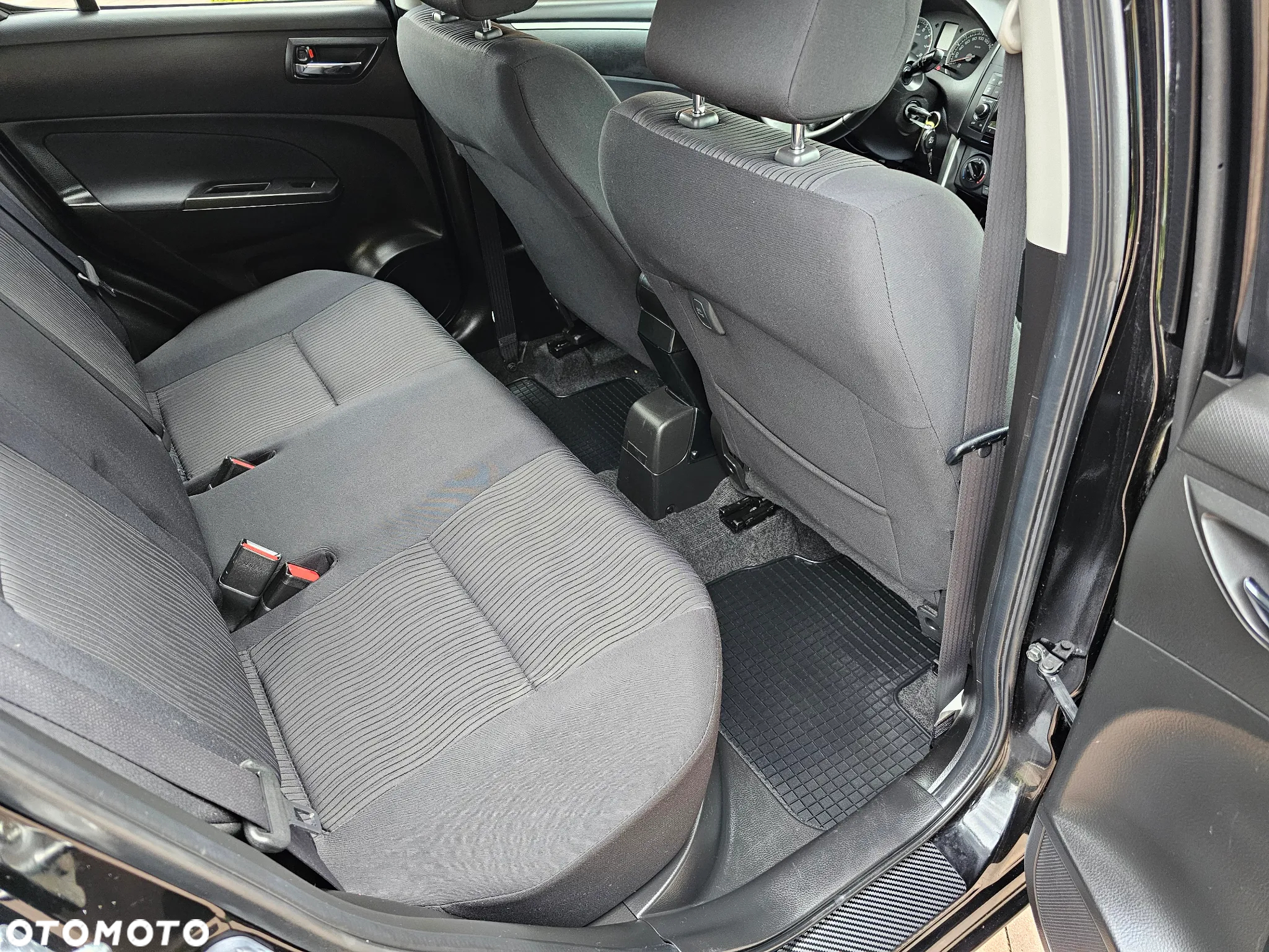 Suzuki Swift 1.2 4x4 Club - 31