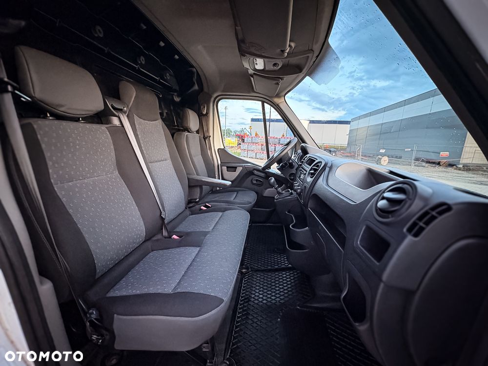 Opel Movano - 8