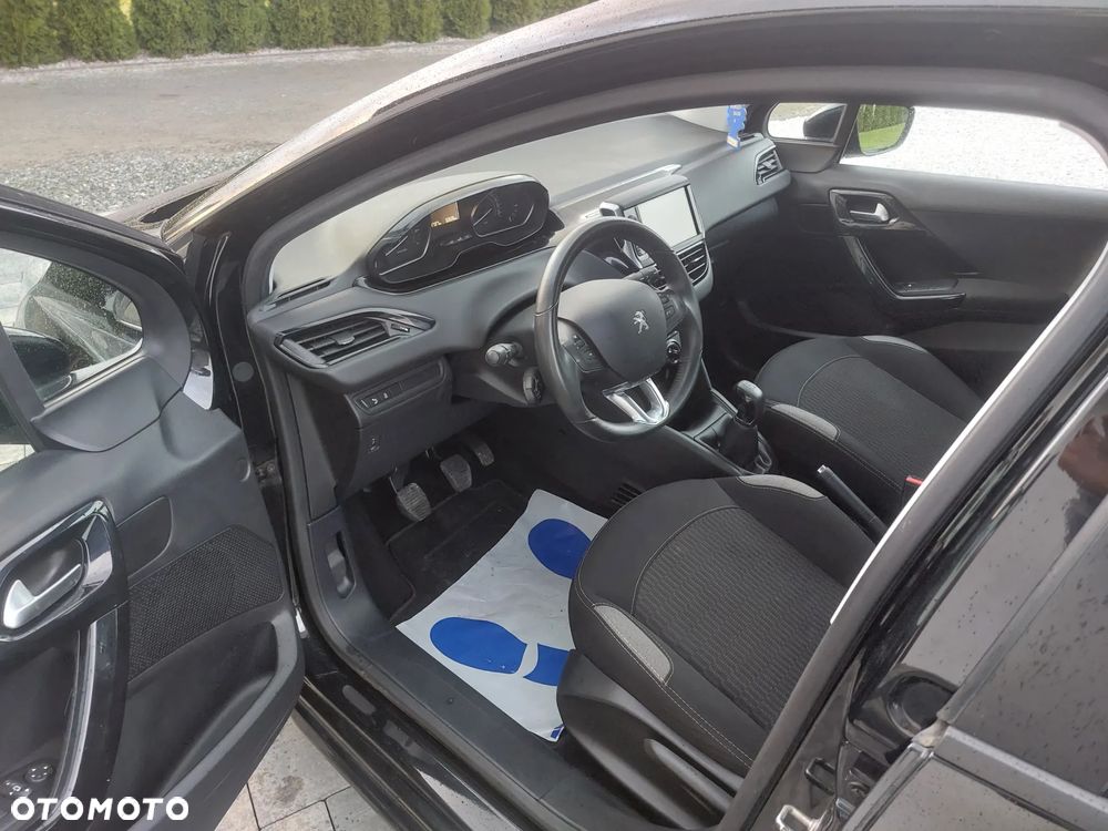 Peugeot 208 1.2 VTi Style - 8