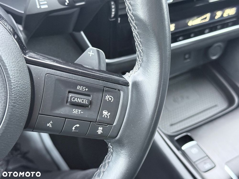 Nissan Qashqai 1.3 DIG-T MHEV Xtronic N-Connecta - 24