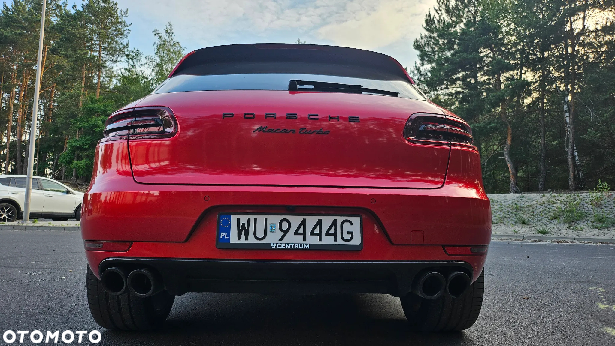 Porsche Macan Turbo - 13