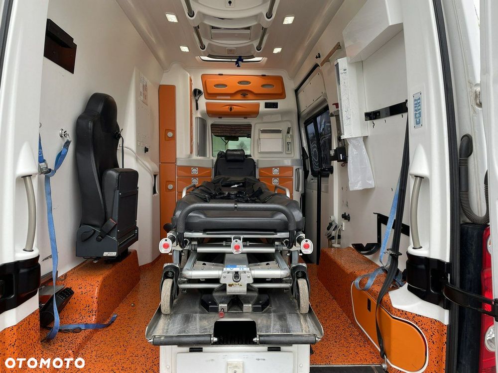 Volkswagen Crafter - 16