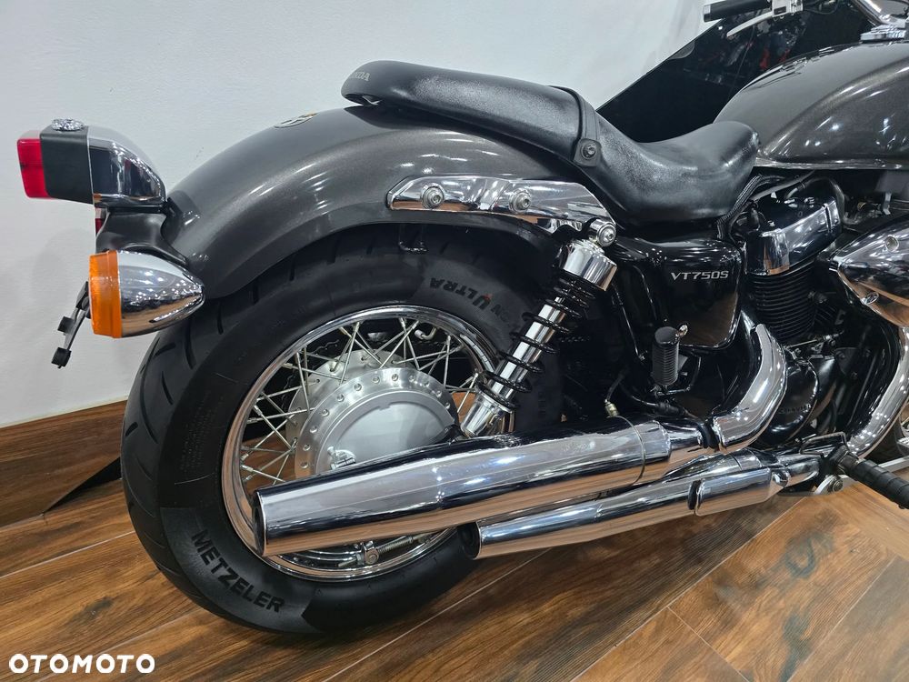 Honda Shadow - 23