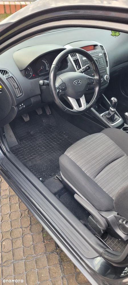 Kia Ceed 1.6 Crdi Comfort - 16