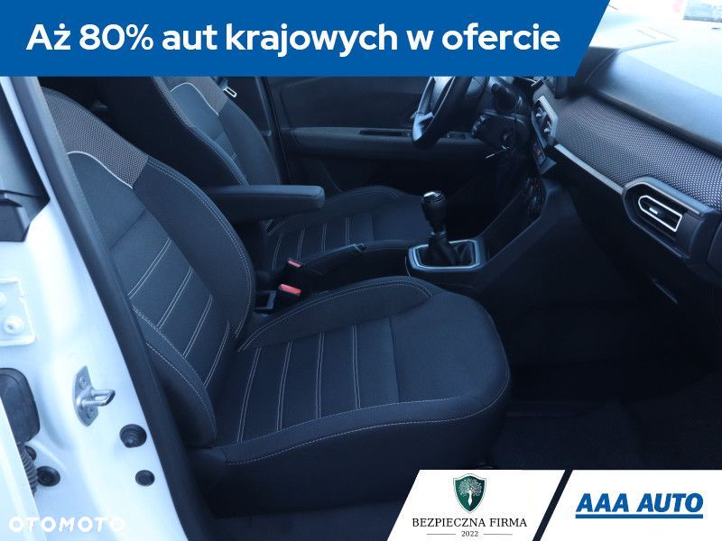Dacia Sandero - 11
