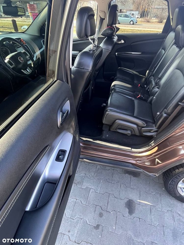 Fiat Freemont 2.0 Multijet Lounge AWD - 22