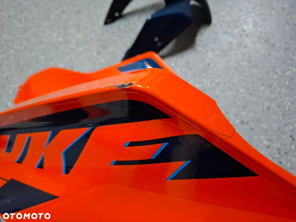 KTM Duke 125 390 lampa licznik owiewka boczek błotnik lusterko - 8