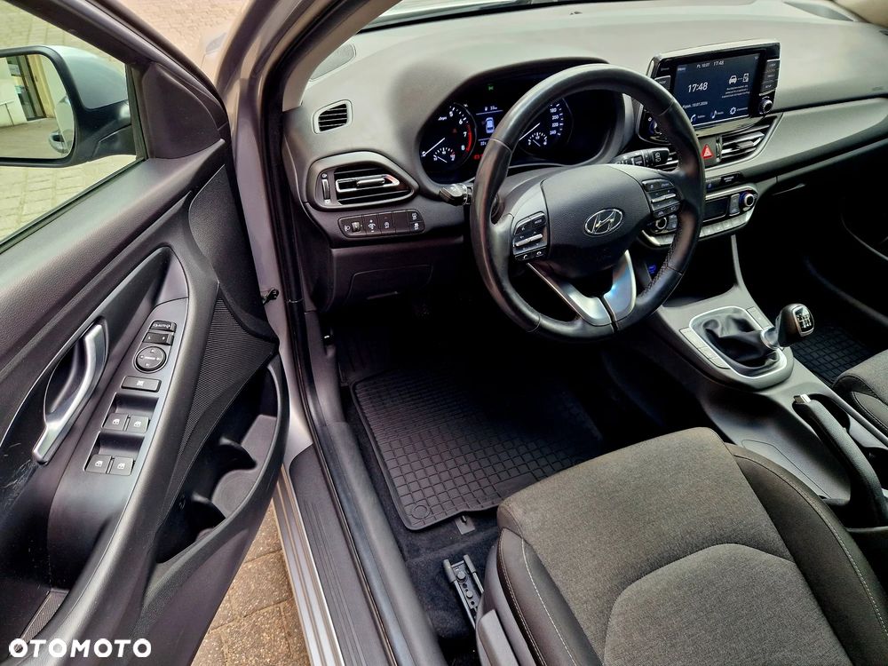 Hyundai i30 1.5 DPI Comfort - 15