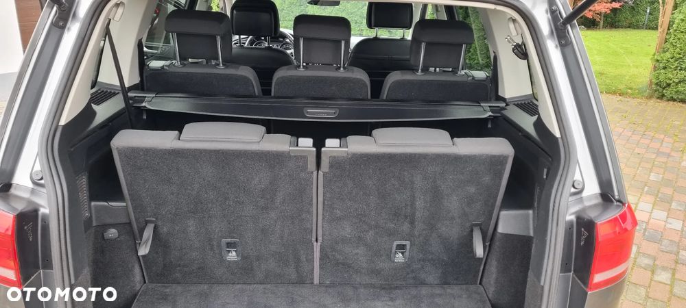 Volkswagen Touran 1.6 TDI SCR (BlueMotion Technology) DSG Trendline - 10
