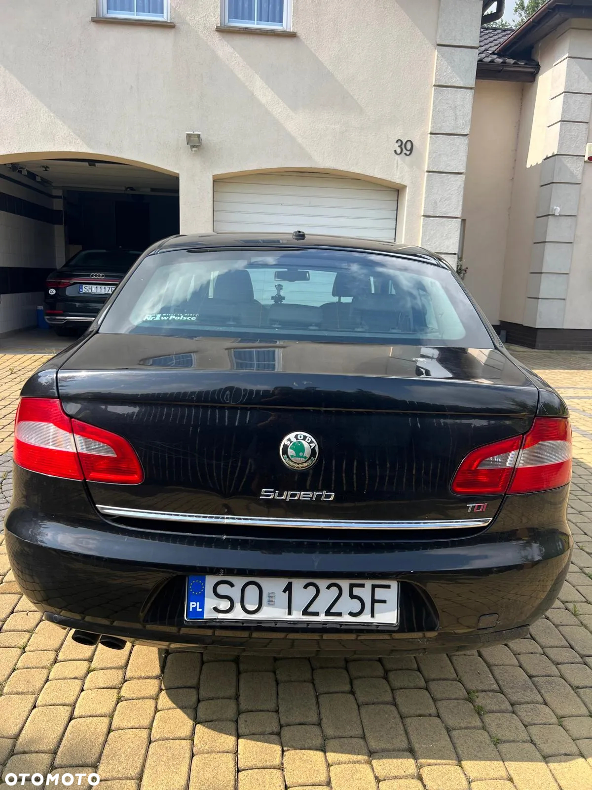 Skoda Superb 2.0 TDI Elegance DSG - 4