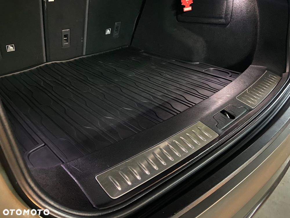 Land Rover Range Rover Velar - 22