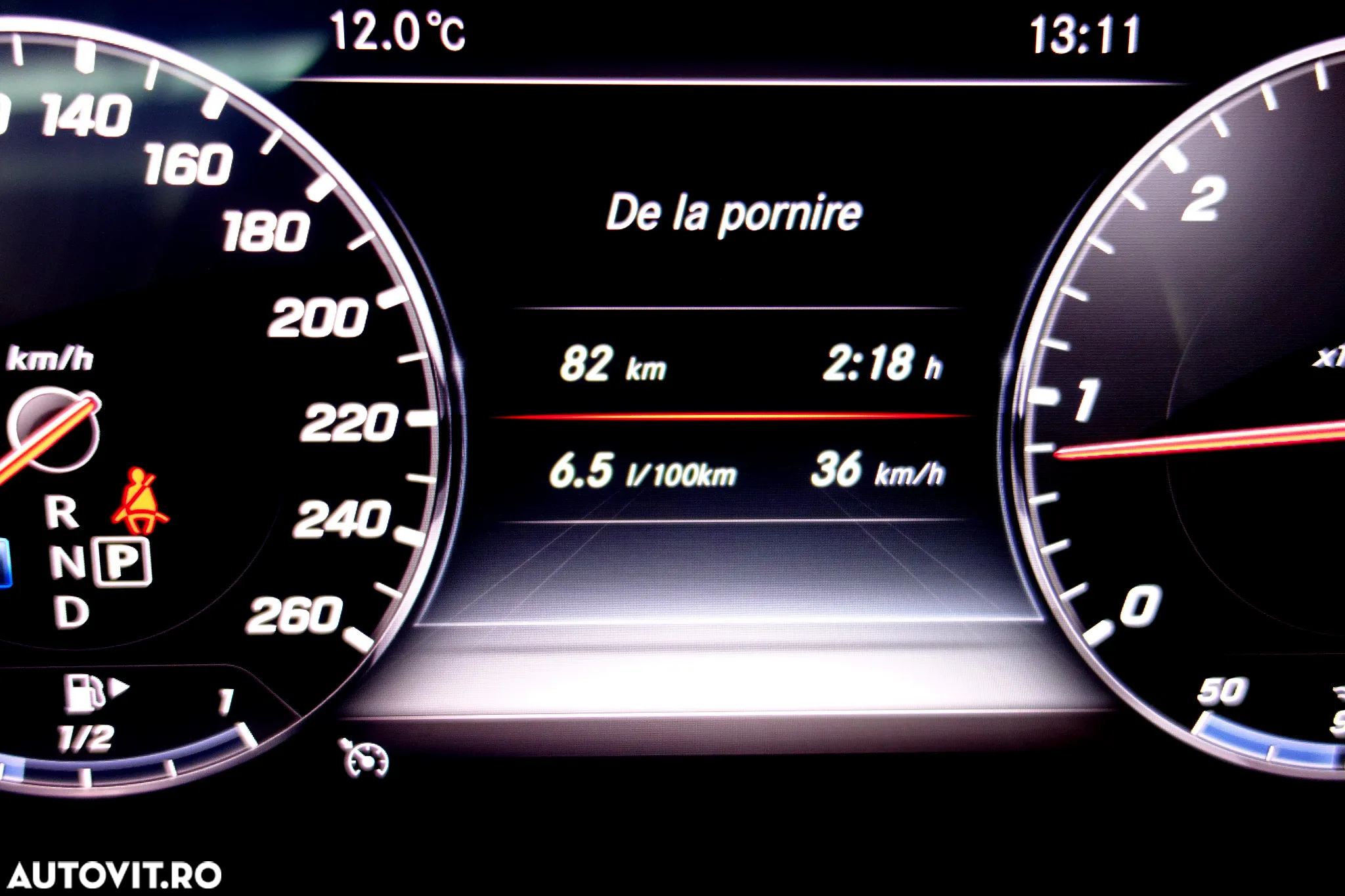 Mercedes-Benz E 220 d 9G-TRONIC Avantgarde - 33