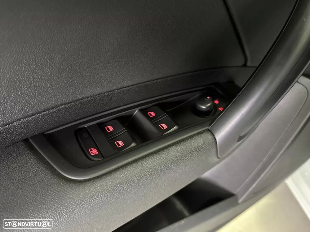 Audi A1 Sportback 1.6 TDI Advance - 33