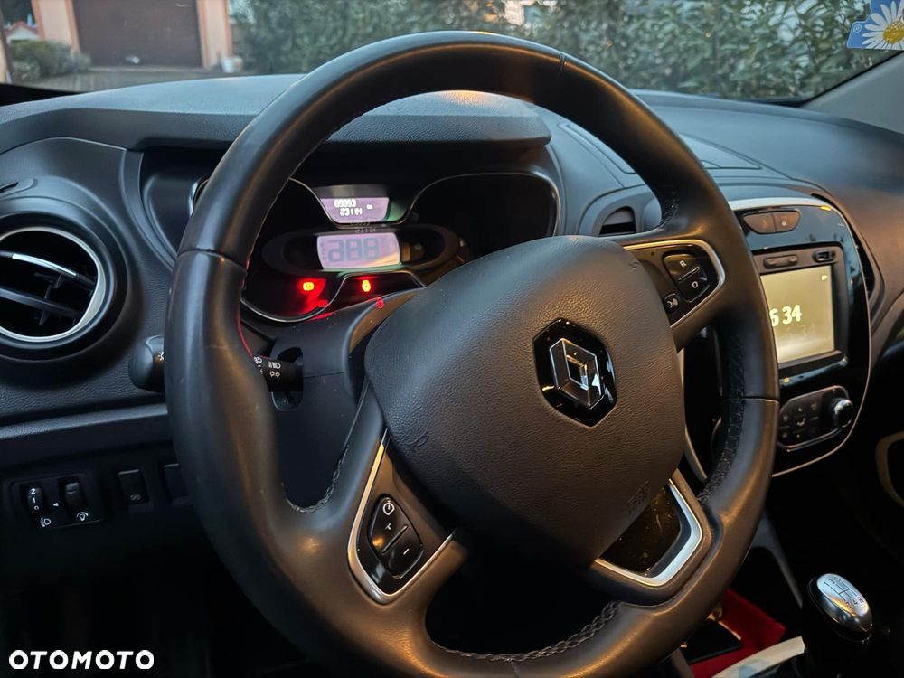 Renault Captur - 22