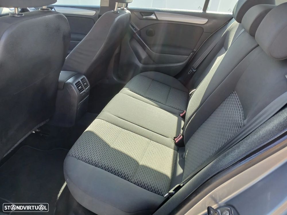 VW Golf 1.6 TDi Confortline - 18