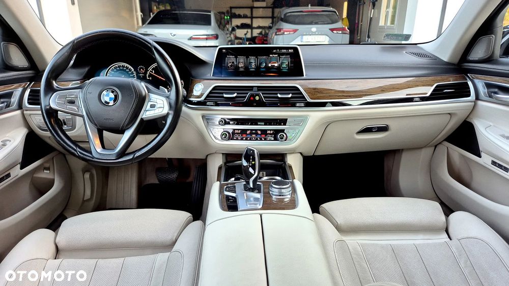 BMW Seria 7 730d xDrive - 10