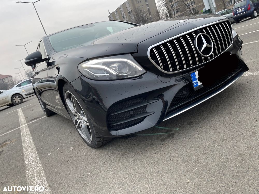 Mercedes-Benz E 220 d 4MATIC Aut. - 1
