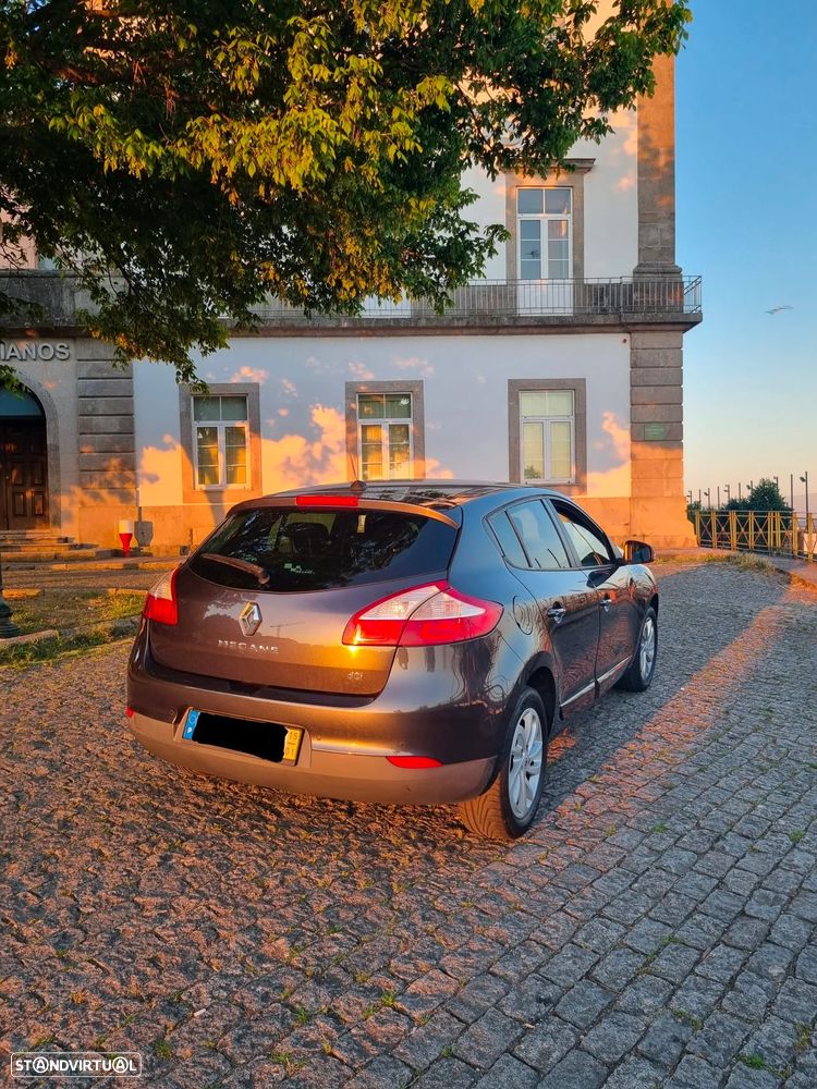 Renault Mégane ENERGY dCi 110 Start & Stop LIMITED - 5