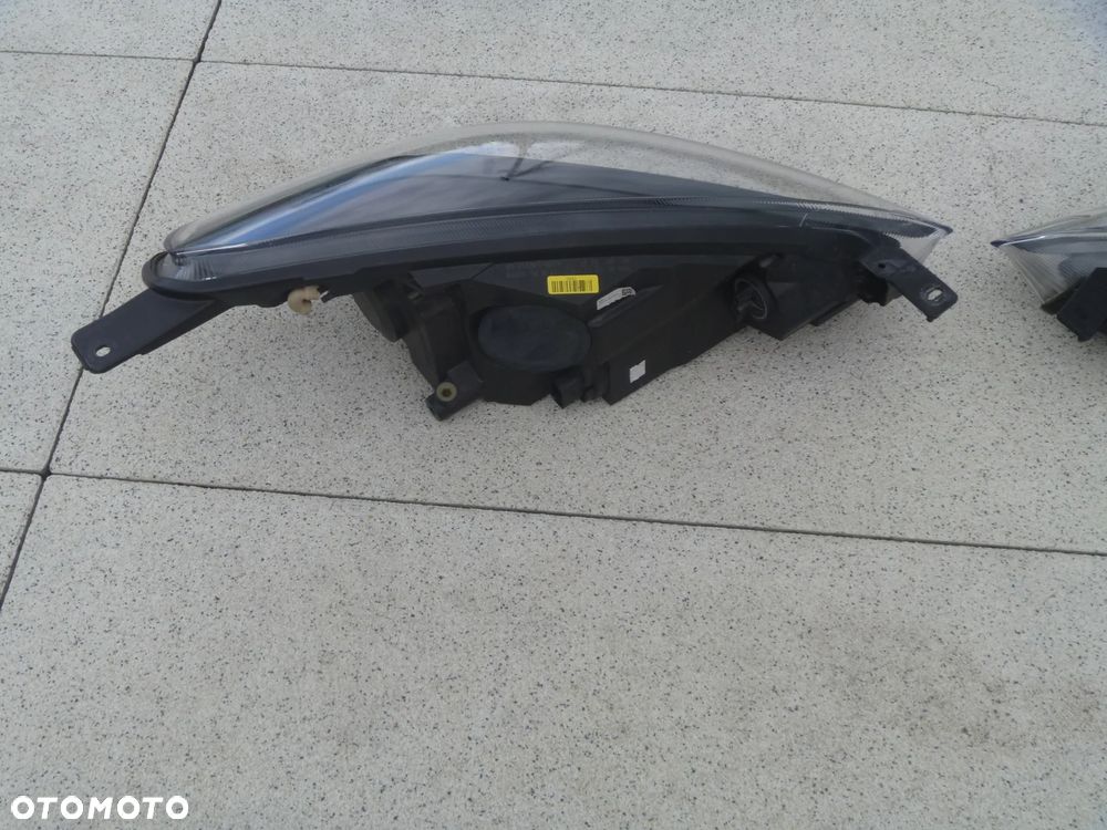 FORD FIESTA MK8 2018 PRAWA LEWA LAMPA CIEMNA SOCZEWKA LED ORYGINAŁ H1BB-13E014-EG  H1BB-13E015-EG - 4