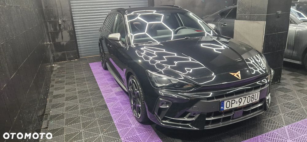 Cupra Leon 2.0 TSI 4Drive Tribe Edition VZ DSG - 4