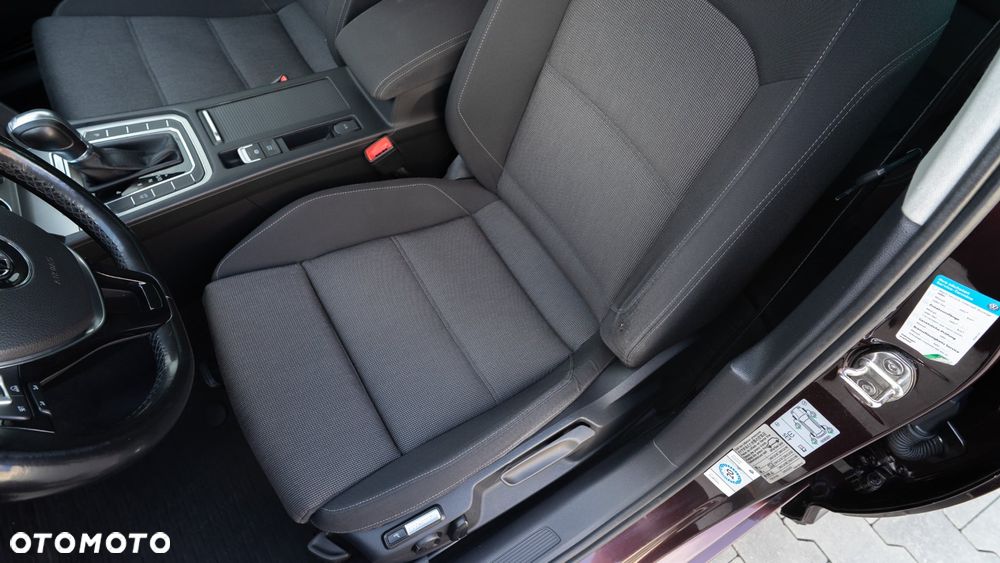 Volkswagen Passat 2.0 TDI (BlueMotion Technology) DSG Comfortline - 15