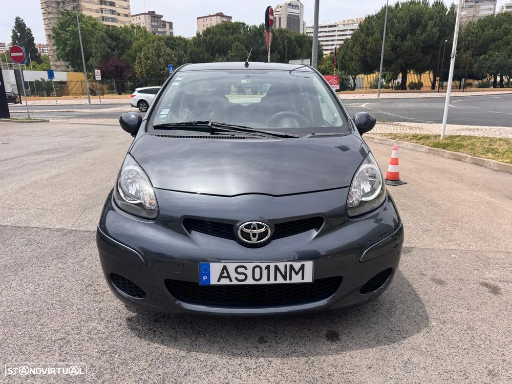 Toyota Aygo Multi Mode Connect - 1