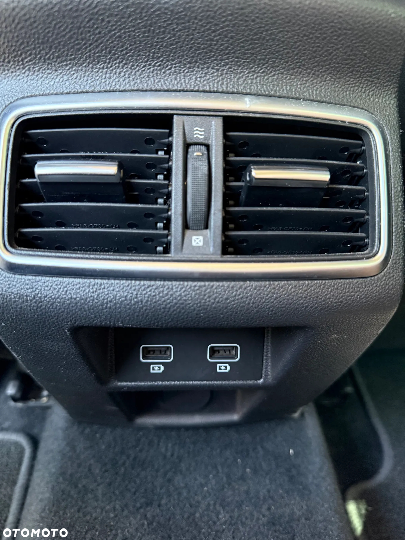 Renault Megane 1.5 Blue dCi Techno EDC - 31