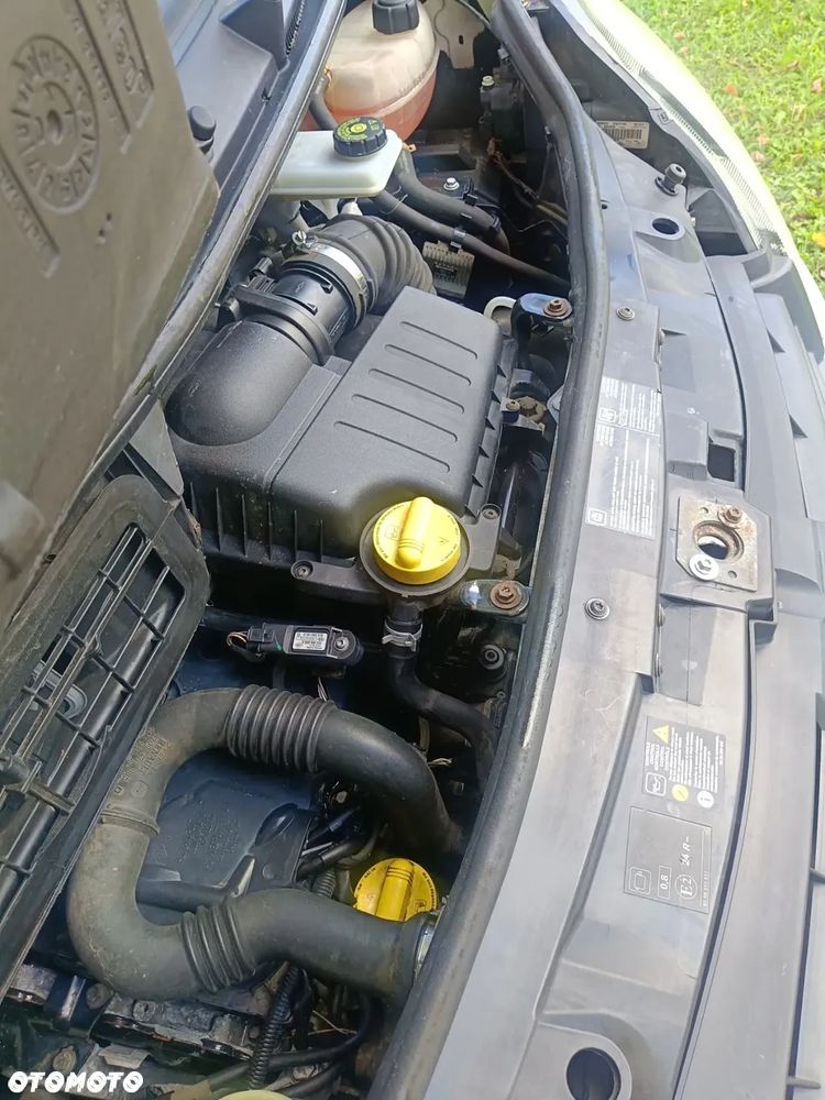 Renault Trafic - 13