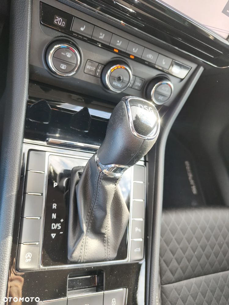 Skoda Superb 1.8 TSI DSG Style - 21