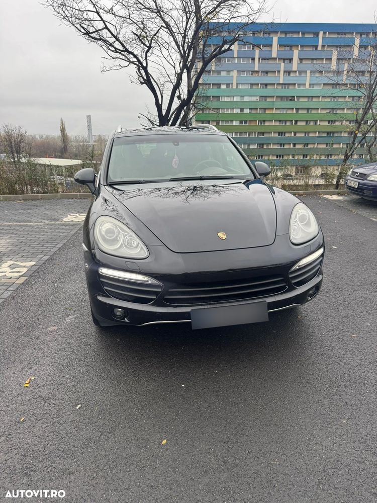 Porsche Cayenne - 2