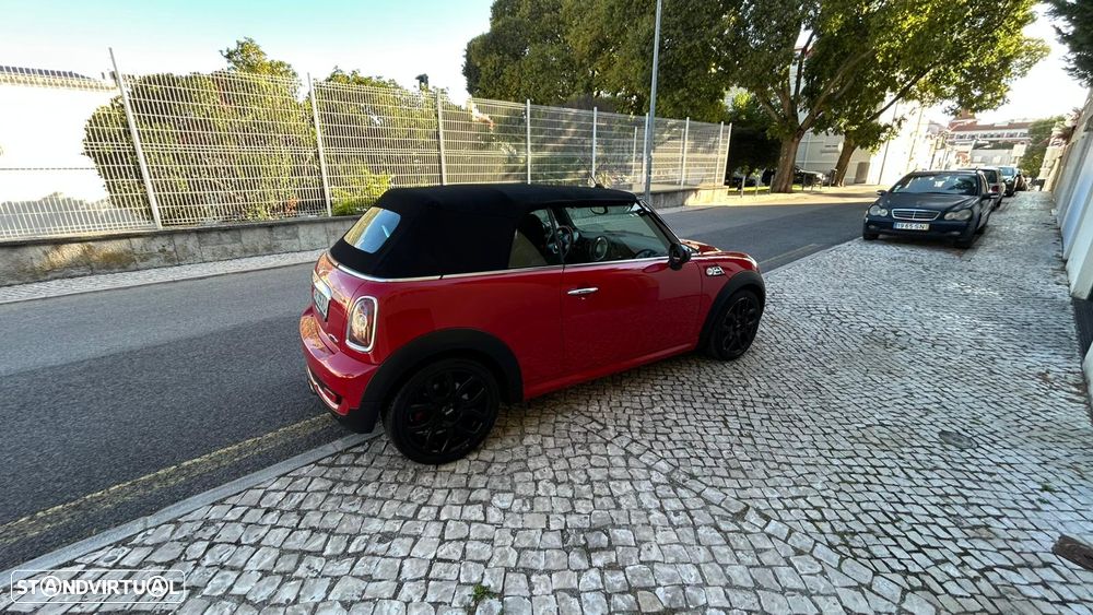 MINI Cabrio John Cooper Works - 5