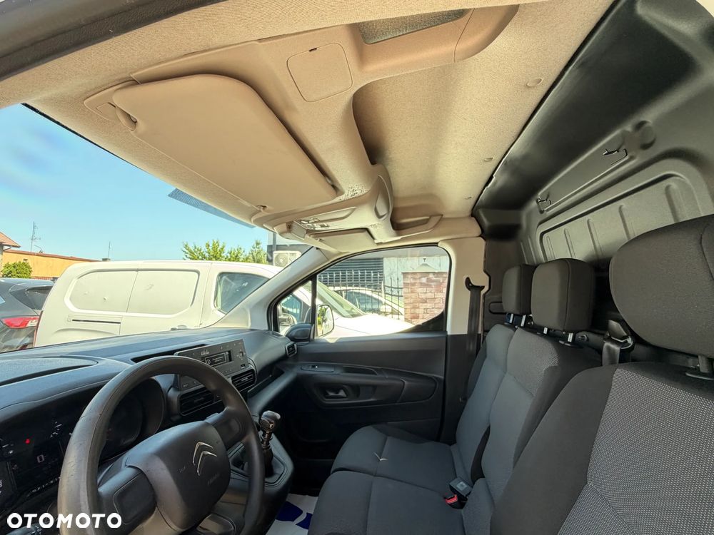 Citroën BERLINGO - 11