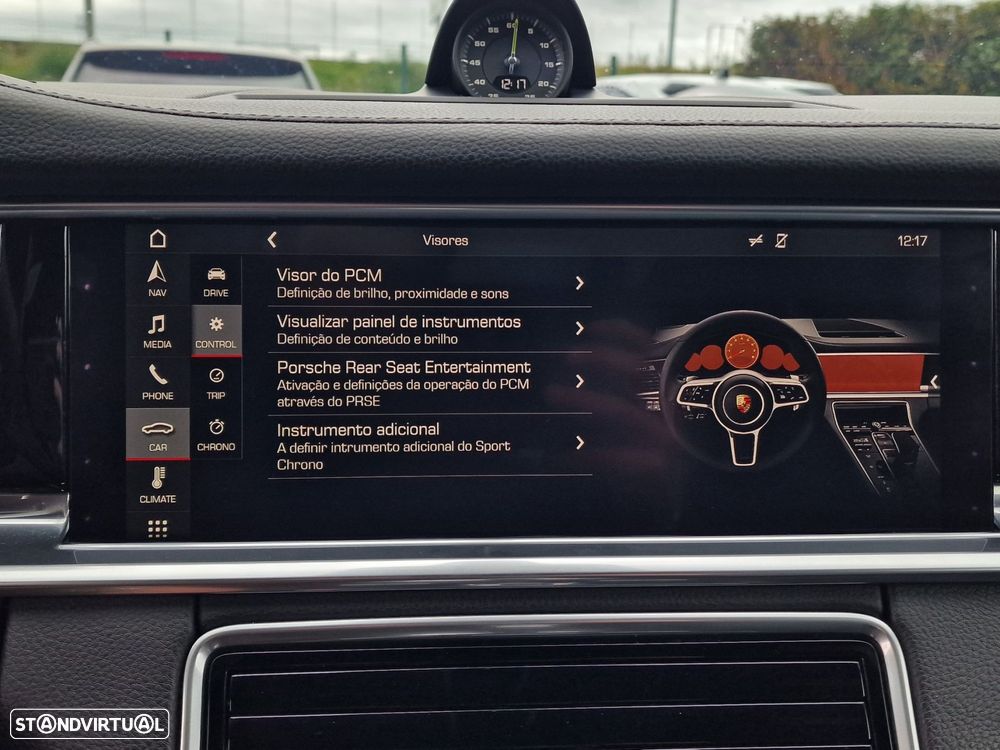 Porsche Panamera 4 E-Hybrid - 42