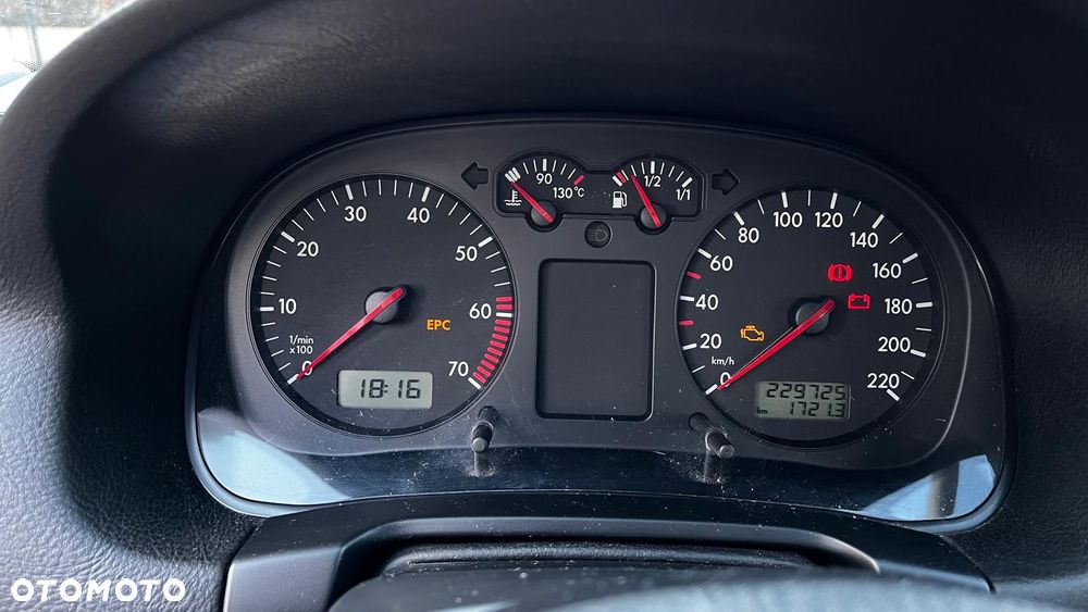 Volkswagen Golf 1.4 Basis - 4