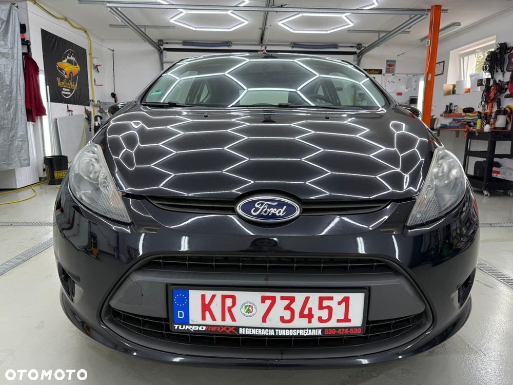Ford Fiesta - 11