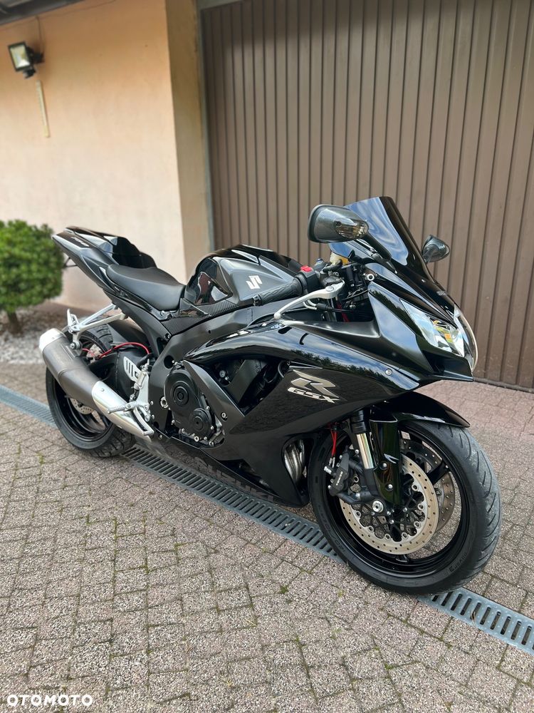 Suzuki GSX-R - 8