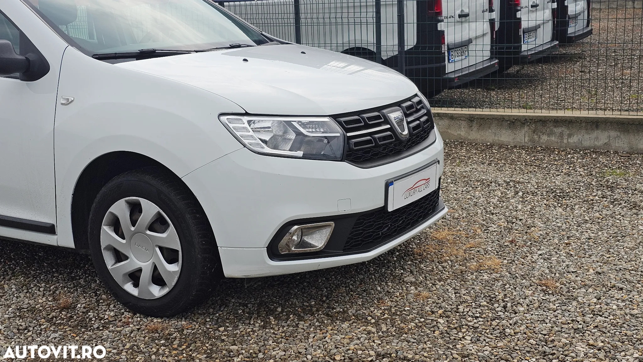 Dacia Logan MCV 1.0 SCe SL PLUS - 3