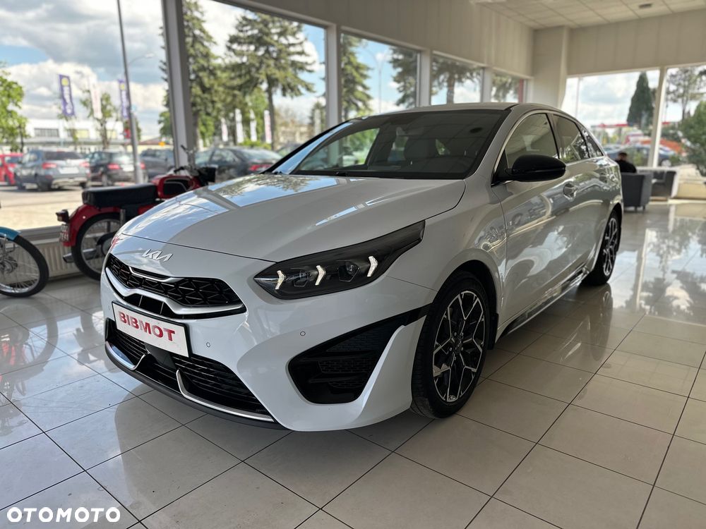 Kia ProCeed - 1
