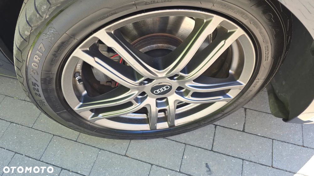Audi A4 Avant 2.0 TDI - 37
