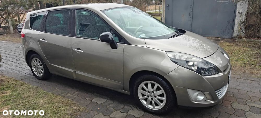 Renault Scenic 1.9 dCi Privilege - 5