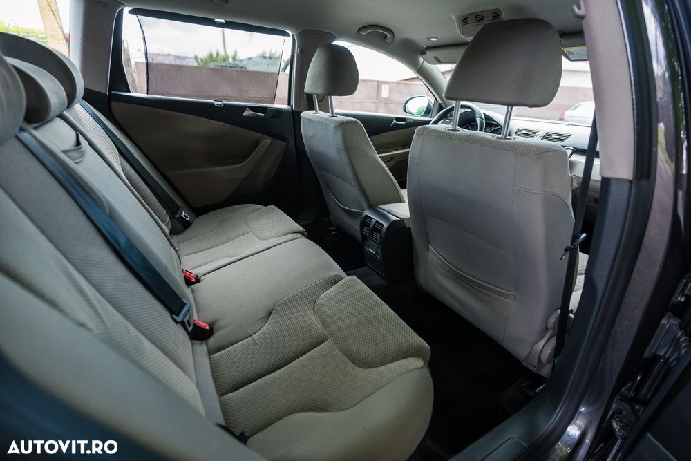Volkswagen Passat 2.0 TDI BlueMotion Technology DPF Comfortline - 7