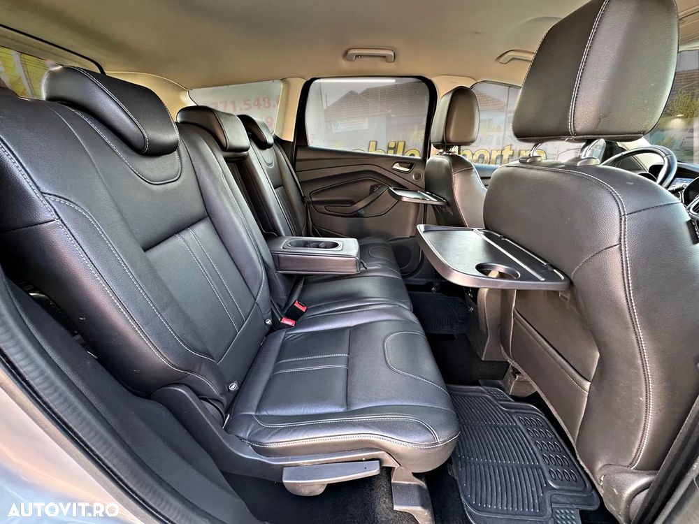 Ford Kuga 2.0 TDCi 4x4 Aut. Titanium - 8
