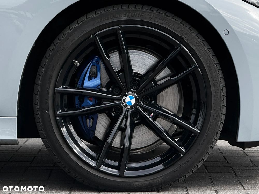 BMW Seria 3 320d Touring xDrive M Sport - 10