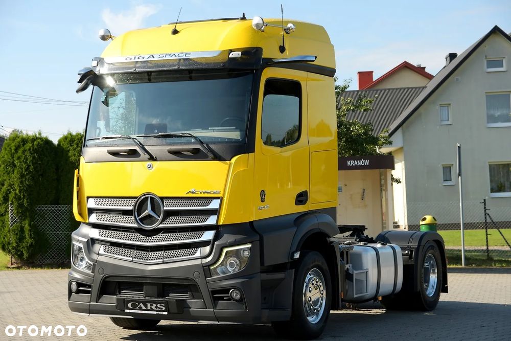 Mercedes-Benz Actros 1845 Stream Space - 1