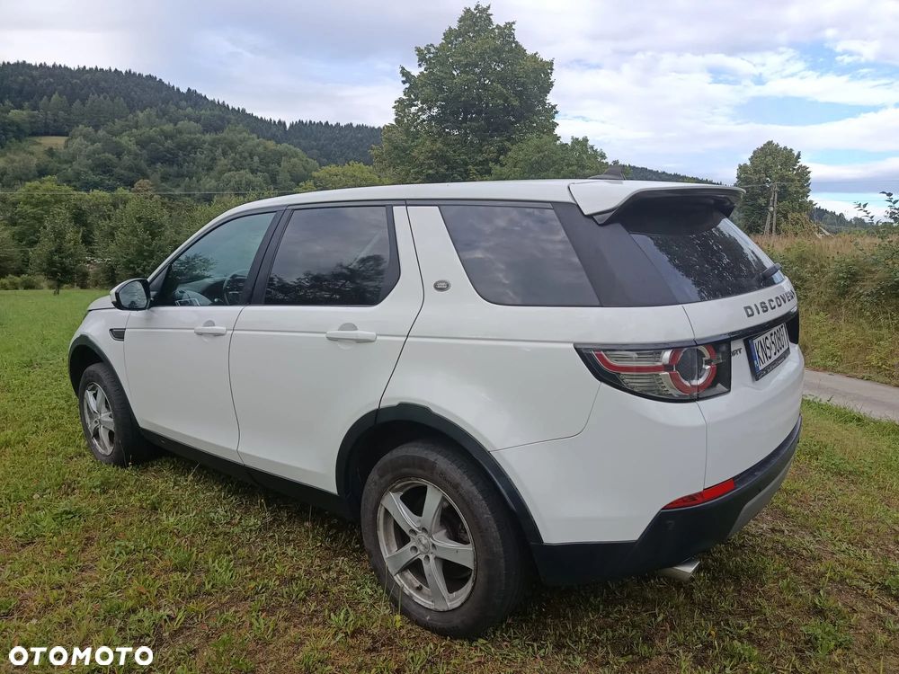 Land Rover Discovery Sport 2.0 TD4 HSE Luxury - 6