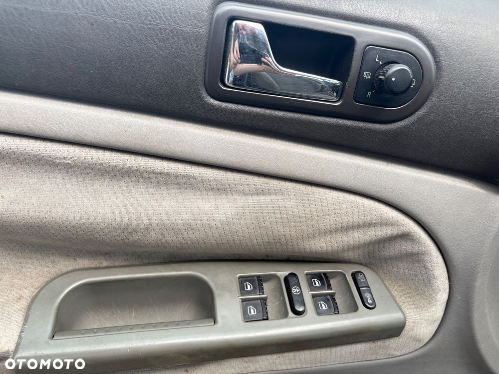 Volkswagen Passat 1.9 TDI - 6