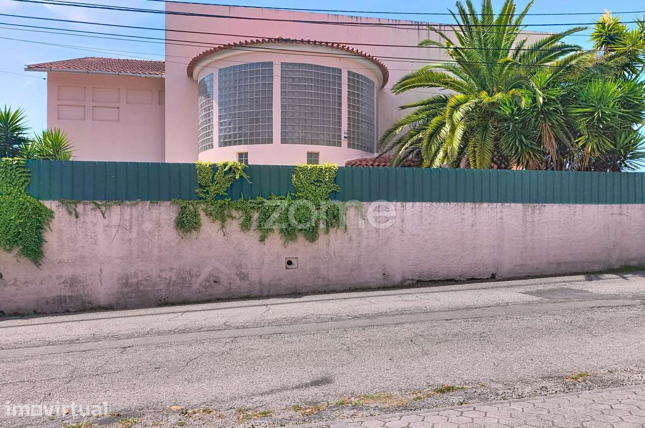 Comércio | 2145m2 de terreno | Esgueira | - Grande imagem: 2/57